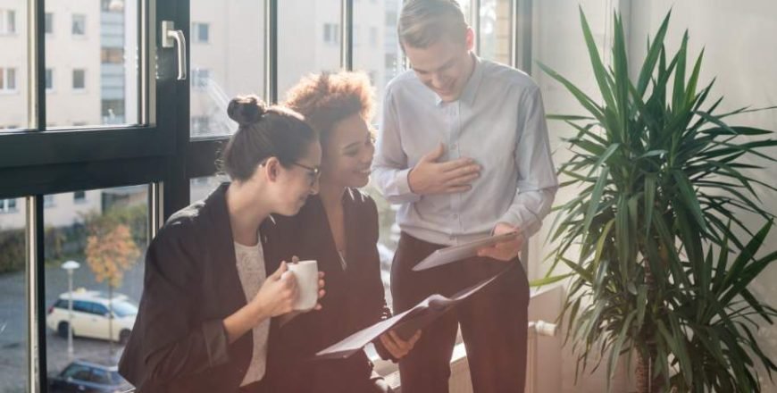 3vI-905U5WMDImEv_Nu8ShxsDOHwyXq0L-870x440