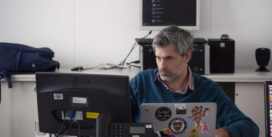 E15JBVJHHa7ViSu9_4Z_kk4vYTCdo9BsB-870x440 (1)